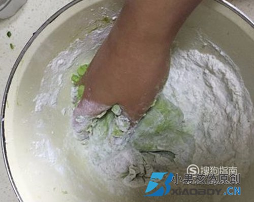 怎么样用菠菜汁做饺子皮？