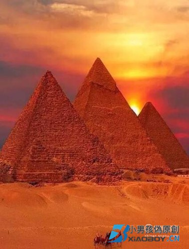 探秘神奇的埃及红色金字塔