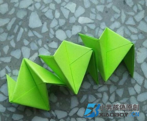 【折纸】怎样用纸包粽子