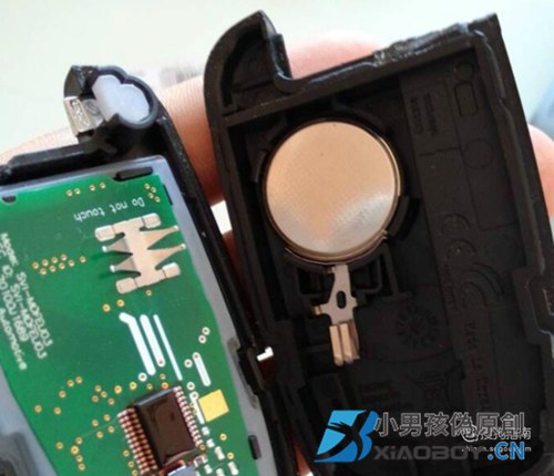 北京现代领动车钥匙怎么换电池