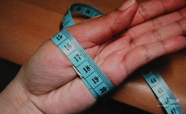 正确测量自己佩戴手镯的尺寸（附图）