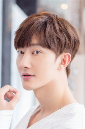 周觅ZhouMi、주멱个人资料_185cm_1986年4月19日