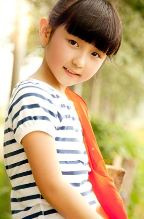 张子枫Wendy个人资料_154cm_2001-08-27