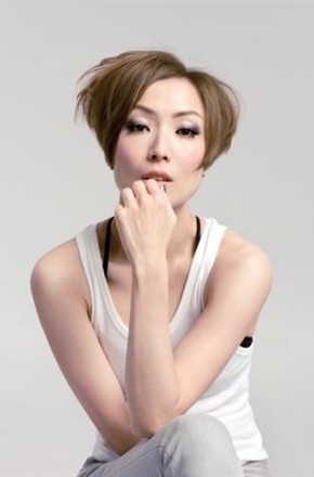 郑秀文Sammi Cheng个人资料_165cm_1972-08-19