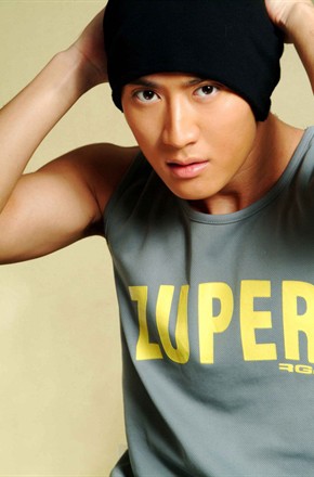 戚迹Miracle个人资料_185cm_12月30日