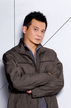 黄日华Felix Wong个人资料_178cm_1961-09-04