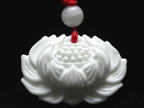 砗磲什么颜色最珍贵