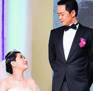 用八个字看怀孕信息