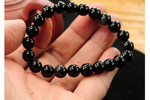 女人穿什么来辟邪