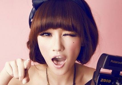 容易受骗的人是八个字