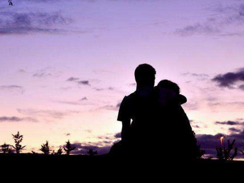 嫁给94岁的狗男97岁的牛女好吗