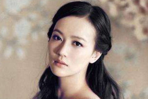 女人是一条小蛇。感情不是很好吗