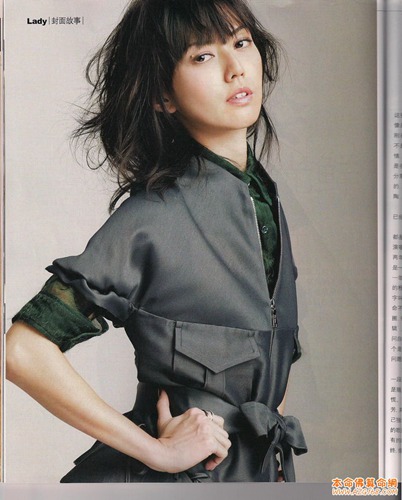 眼尾有痣的桃花容易做吗？-你眼睛尽头的痣是什么意思