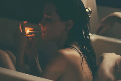 这些八字女人容易婚外情