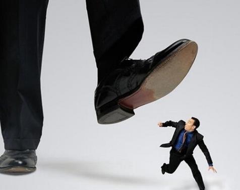 如何防止职场反派