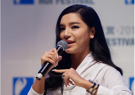 超女冠军江映蓉脸