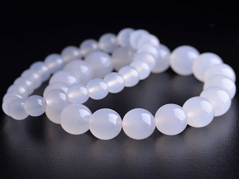 云海石如何鉴定优劣