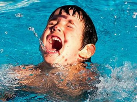 梦见小孩子溺水