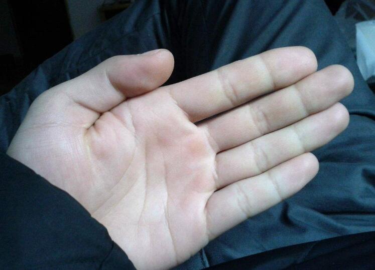 爱人感情线断了怎么办？注意算命的变化