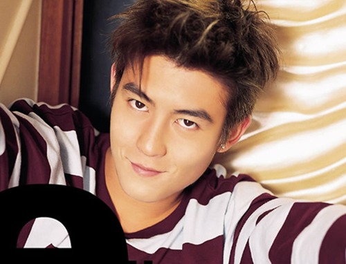 男生有桃花眼好吗