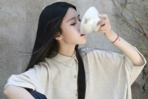 生肖猪养着郁金香有什么好