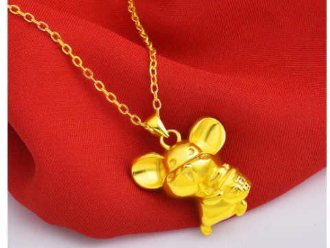 妈妈在她出生的年份会给什么