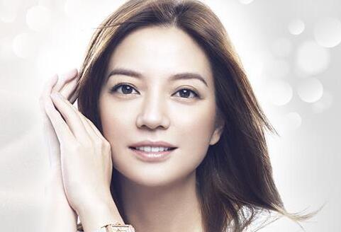 赵薇的脸为什么赵薇看起来很凶