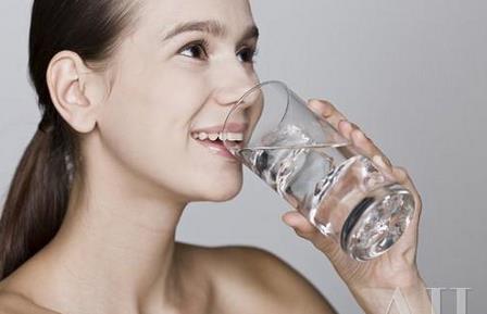 八个字的水怎么样