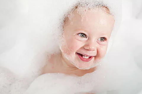 猪年的婴儿有一个可爱的婴儿名字