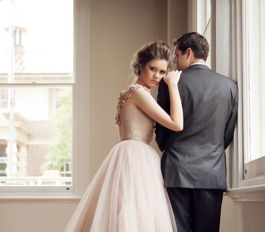 什么生肖最适合猪水瓶座