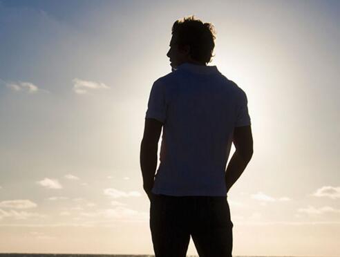 两个字悲伤网名男孩