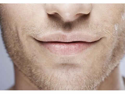 男人嘴唇上的痣男人嘴唇上的痣代表什么