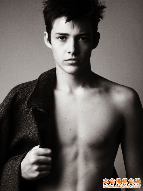 从脸和手掌看男人的性能力