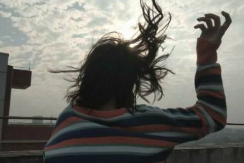 鞋子放在床底是怎么样