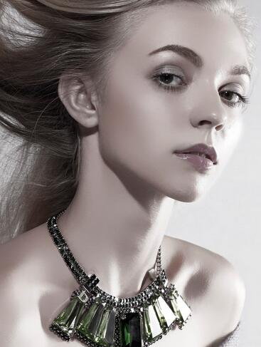 人脸识别技术12:双颧骨