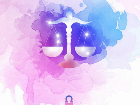 天秤座2021年的感情运势天秤座2021年穿什么样的桃花