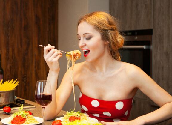 面对面的熟人29:吃饭