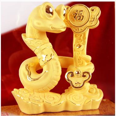 蛇应该配什么标志