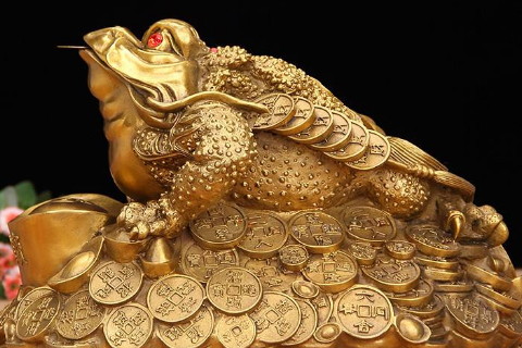 金蟾的角色，风水的福地。