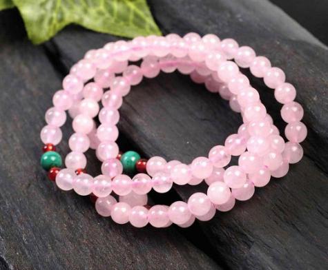 粉色水晶能吸引桃花吗？