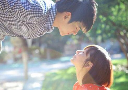 非主流感伤情侣网名全集