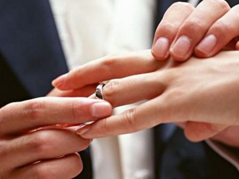 鸡和猴子配吗？鸡和猴子结婚吗？