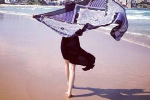 和一只鸡和一只老虎在一起是什么感觉