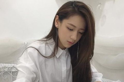 脚背丰厚有肉的女人是富贵吗