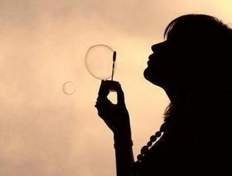 怎样才能摆脱感情的阴影